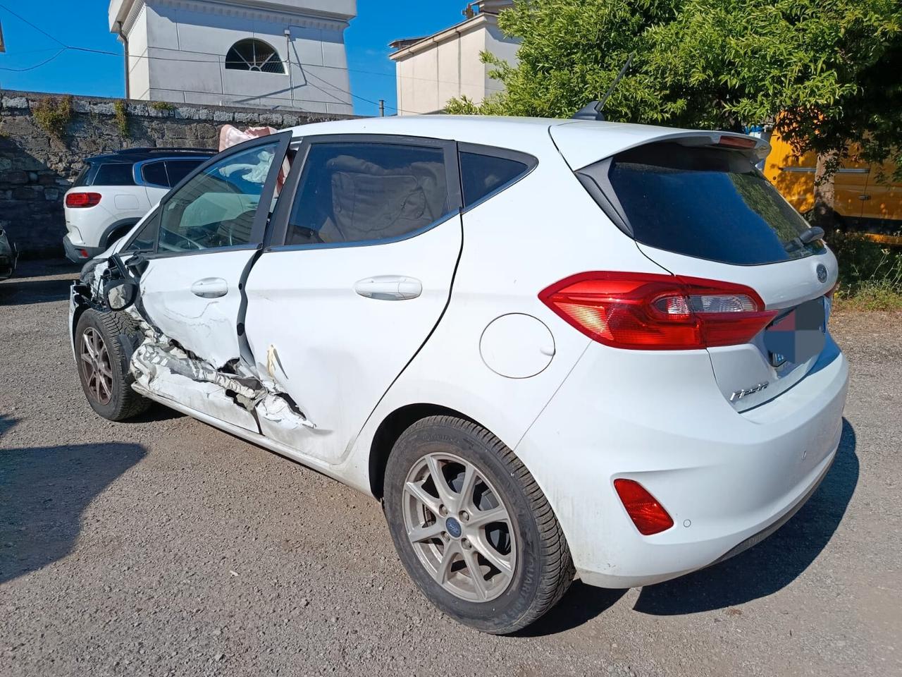 Ford Fiesta 1.1 75 CV 5 porte Connect-2020