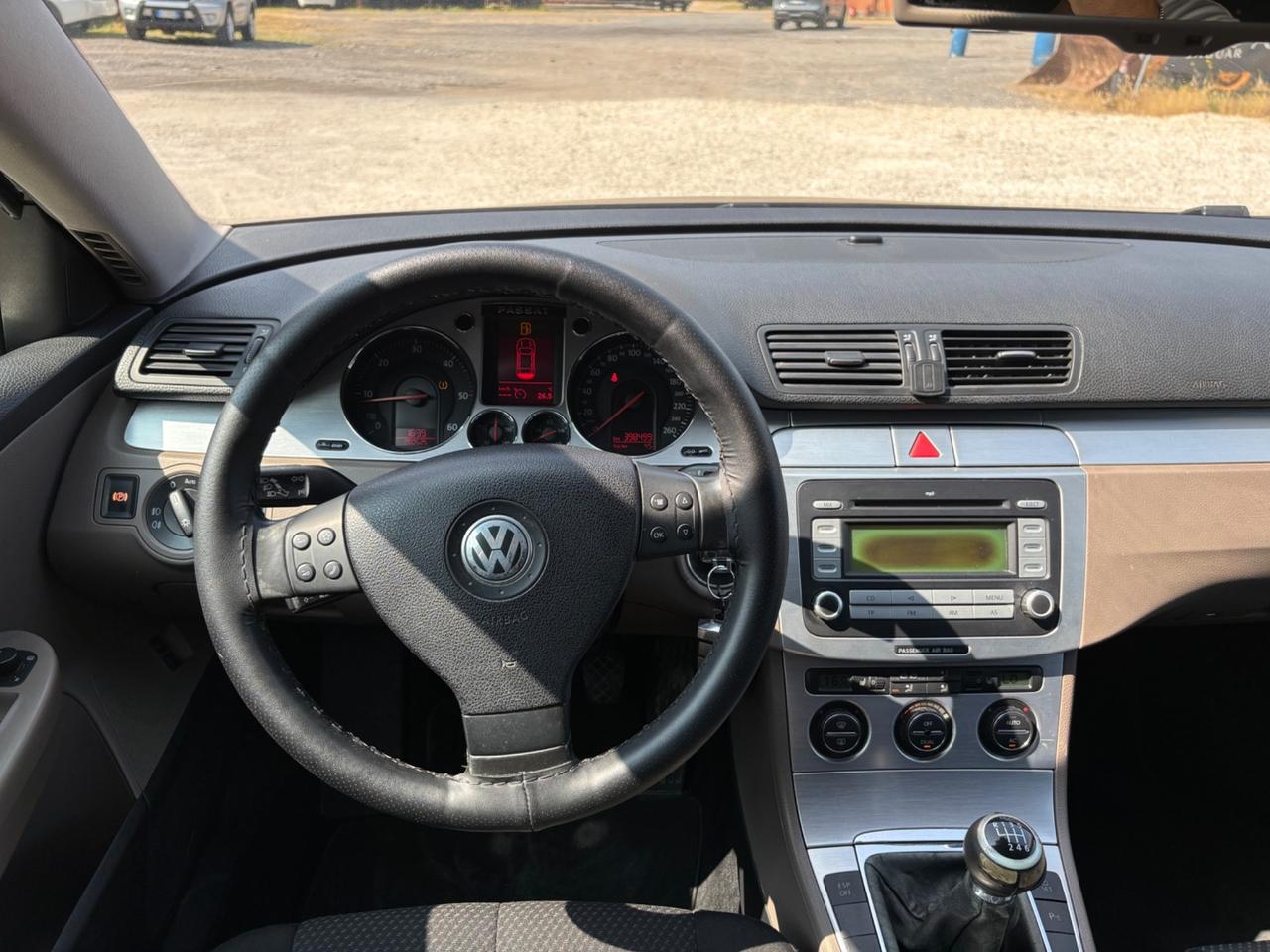 Volkswagen Passat 2.0 TDI DPF Var. Highline