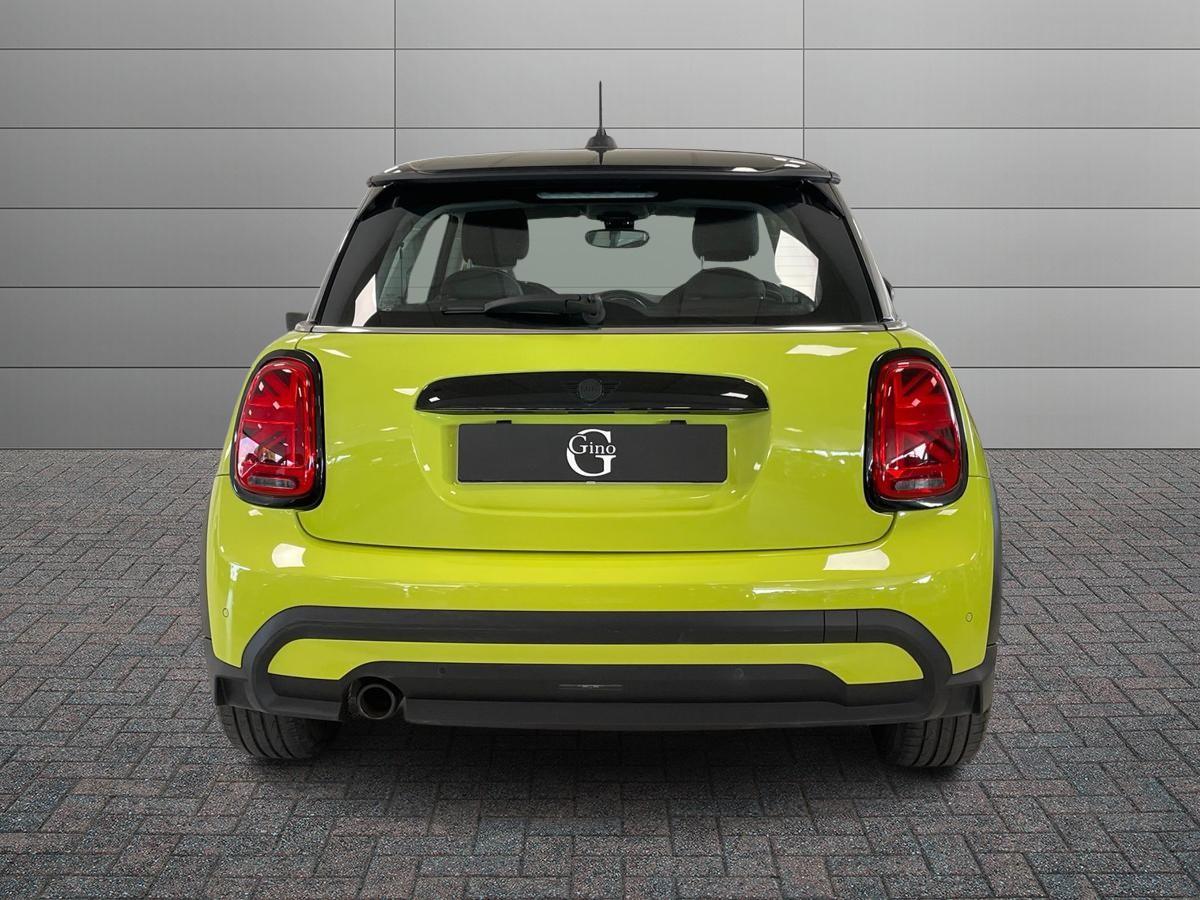 MINI Mini IV F56 2021 3p - Mini 3p 1.5 Cooper Classic auto