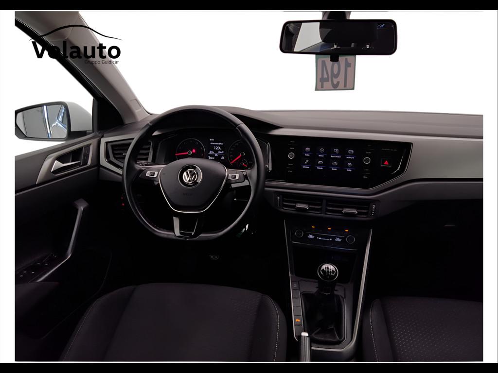 VOLKSWAGEN Polo VI 2017 - Polo 5p 1.0 tgi Comfortline 90cv my19
