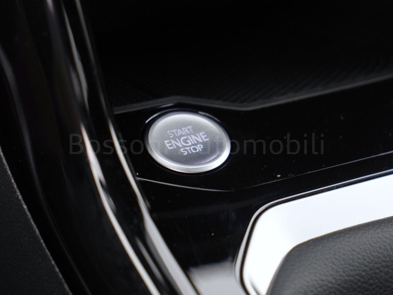 Volkswagen T-Roc 1.0 tsi 115cv r line
