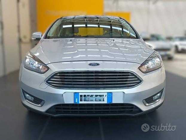 Ford Focus 1.5 tdci Titanium 120cv 5p