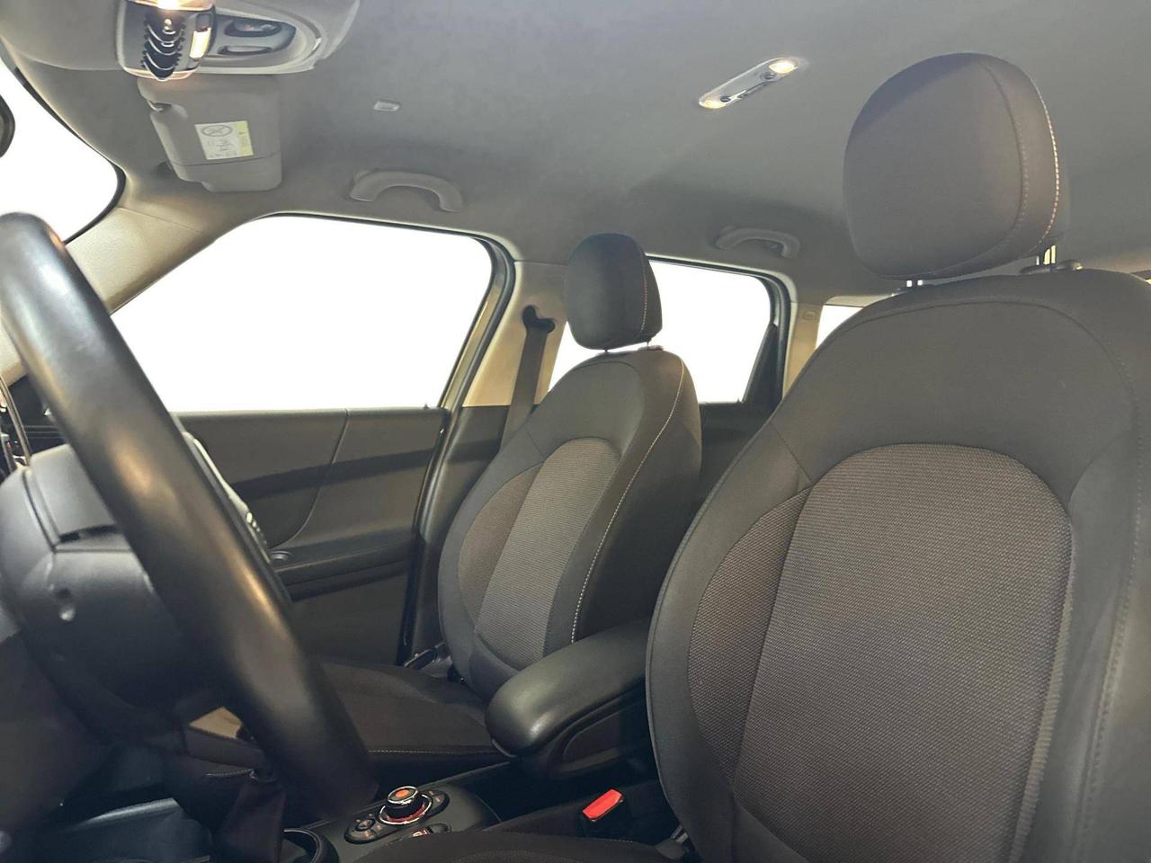 MINI Countryman One D Baker Street