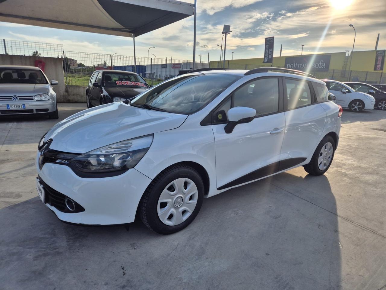 Renault Clio Sporter 1.5 dCi 8V 75CV Costume National