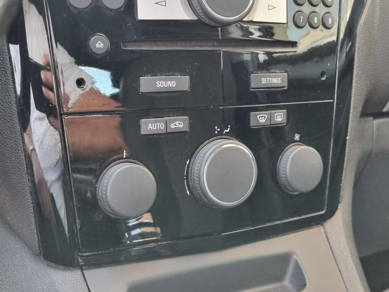 Opel Zafira Tourer 2.0 CDTi 130CV Elective