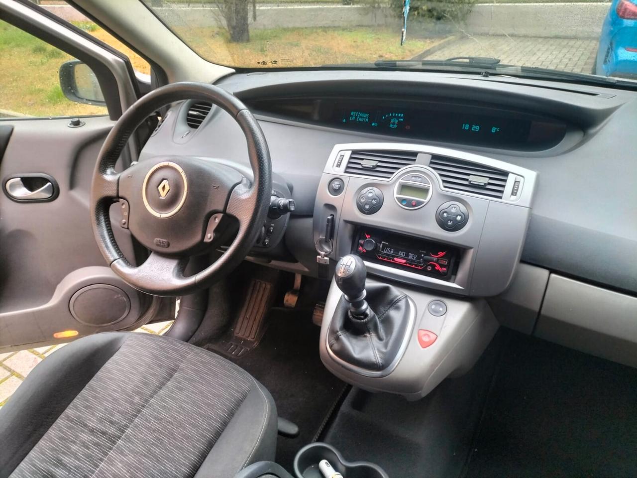 Renault Scenic Scénic 1.5 dCi/105CV Serie Speciale Exception