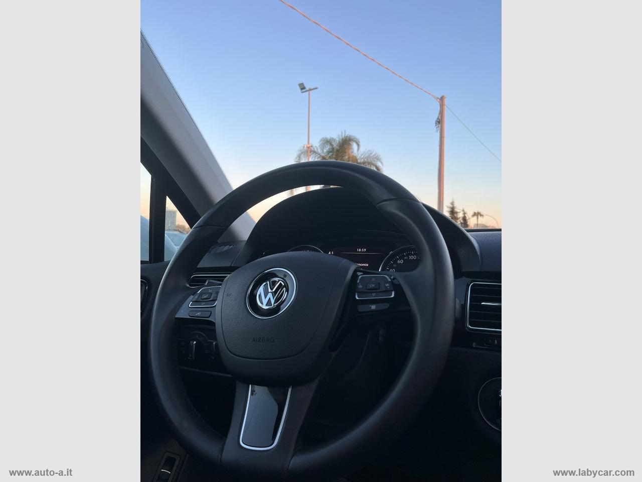 VOLKSWAGEN Touareg 3.0 TDI 204CV tip. BMT Executive
