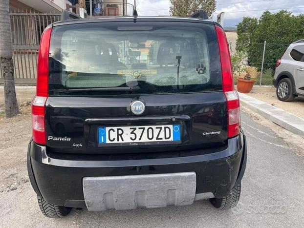 FIAT Panda 1.2 4x4 Climbing