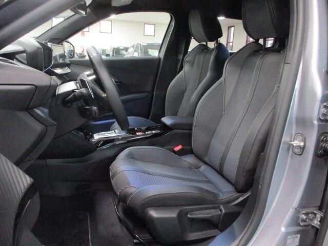 Peugeot 2008 Hybrid 145 e-DCS6 GT