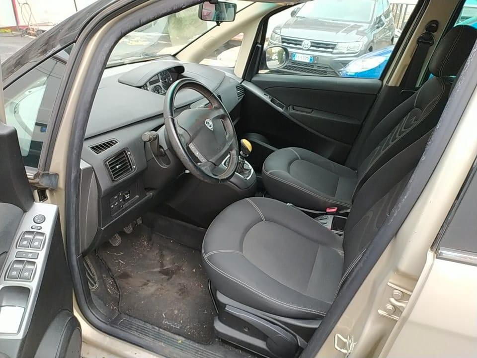 Lancia MUSA 1.4 8V Ecochic (GPL) 5th Avenue