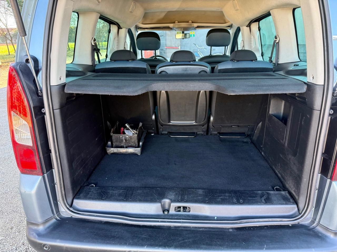 Citroen Berlingo gancio traino