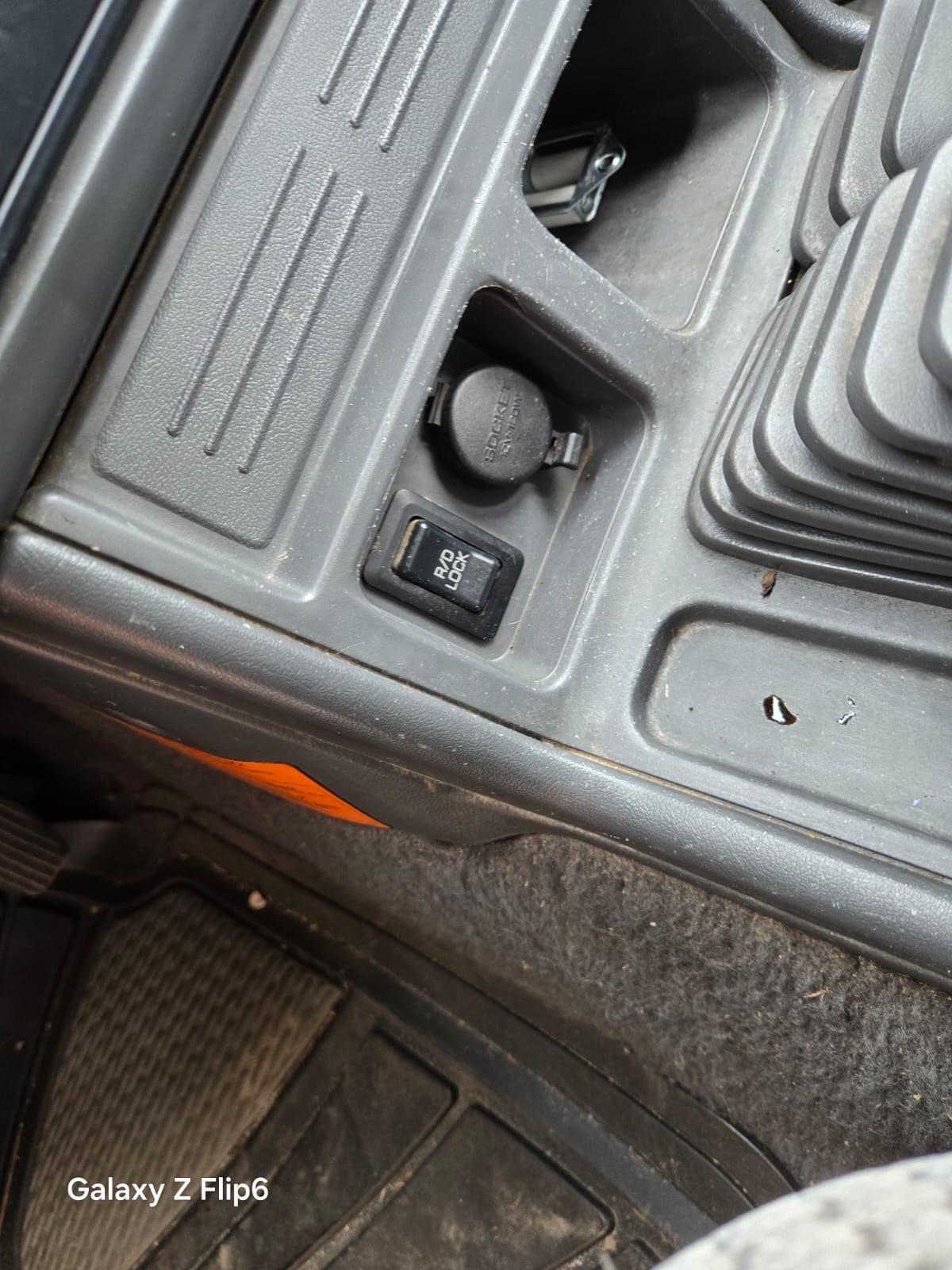 Mitsubishi Pajero 2.5 TDI Metal-top S.S. GLS Focus