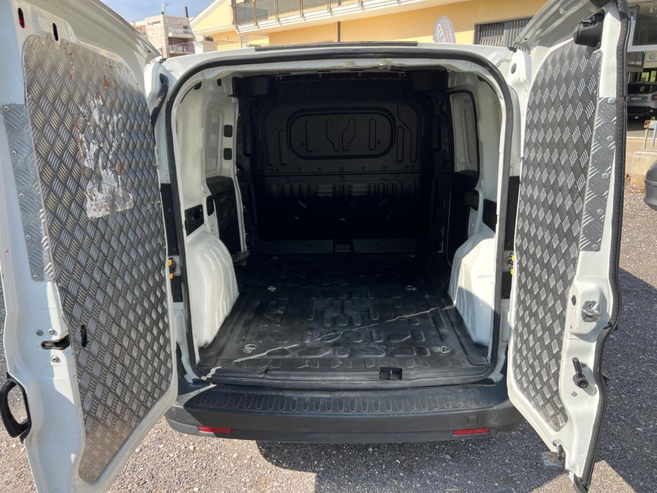 Fiat Doblo Doblò 1.6 MJT 105CV IVA DEDUCIBILE