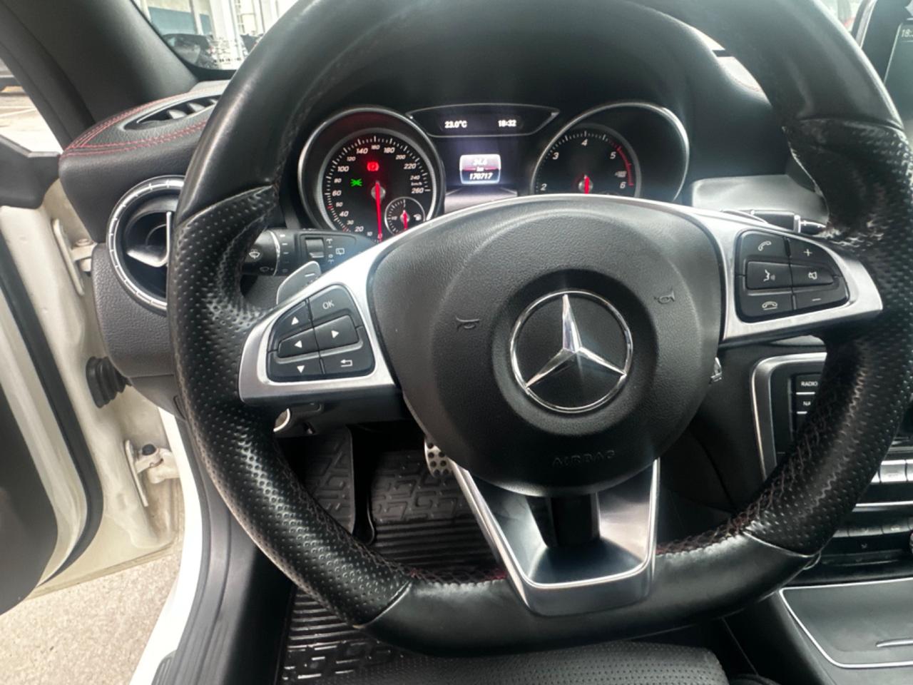 Mercedes-benz CLA 200 d 4Matic Premium AMG 2016