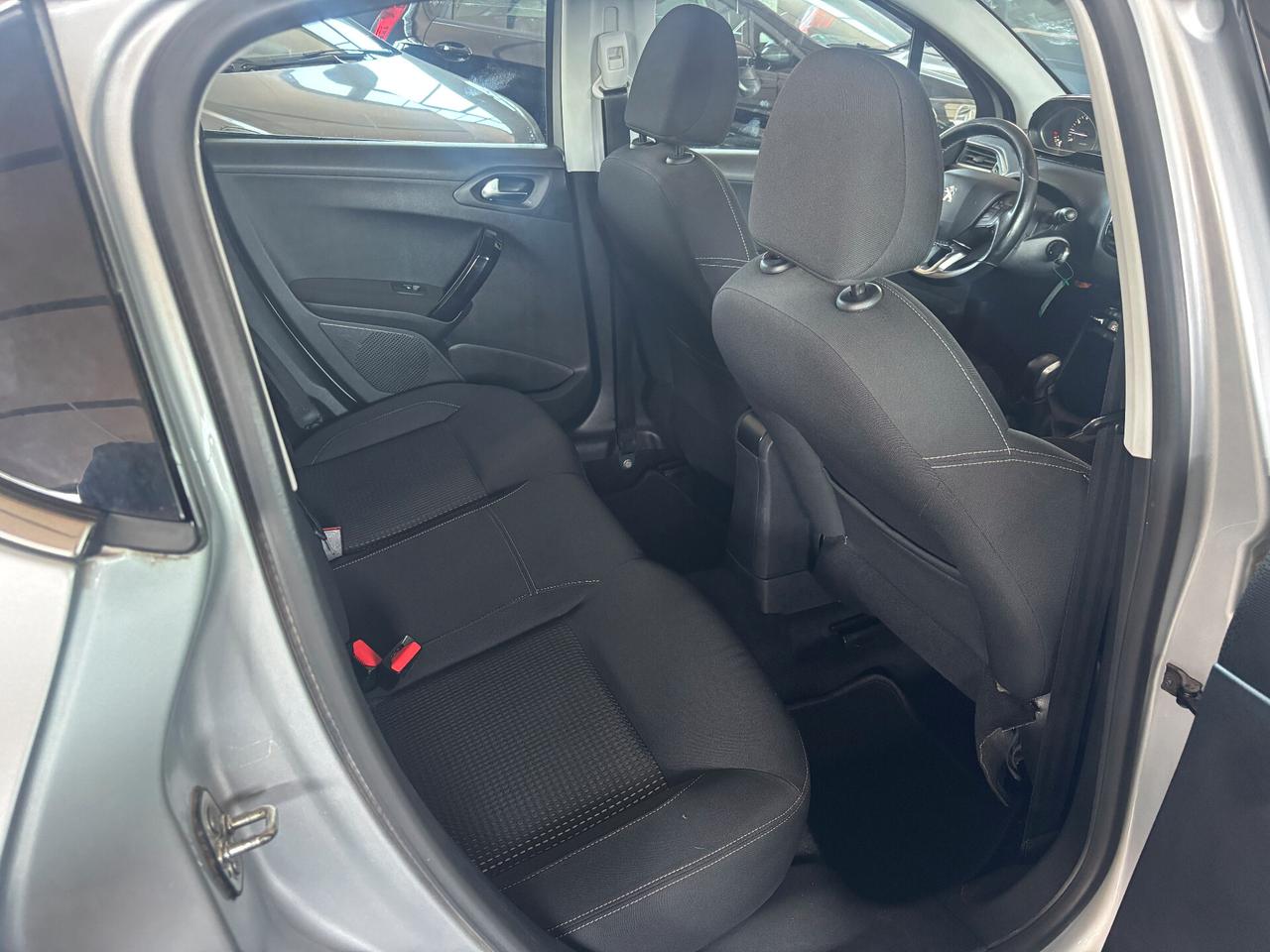 Peugeot 208 1.2 BENZINA 60KW 82CV Allure NEOPATENTATO