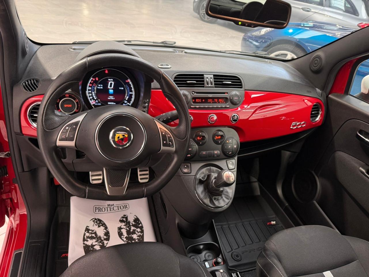 Abarth 595 1.4 Turbo T-Jet 140 CV Yamaha Factory Racing