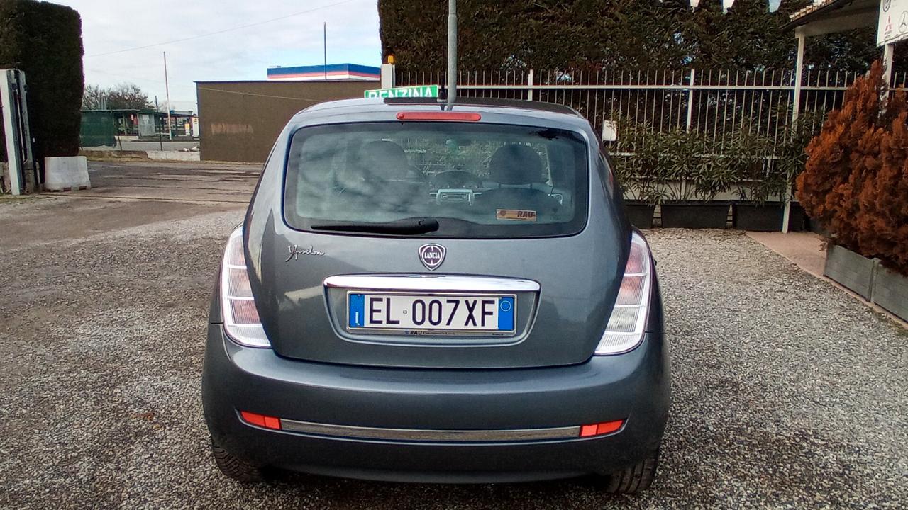 Lancia Ypsilon 1.2 69 CV Unyca 3p Adatta a Neopatentati