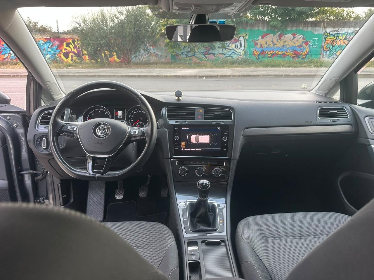 Volkswagen Golf 1.6 TDI 115 CV 5p. Business BlueMotion Technology