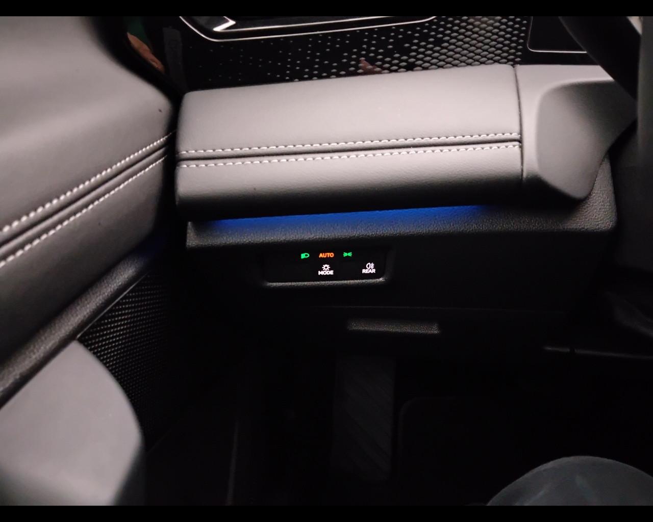 VOLKSWAGEN Tiguan III 2024 - Tiguan 2.0 tdi Life 150cv dsg