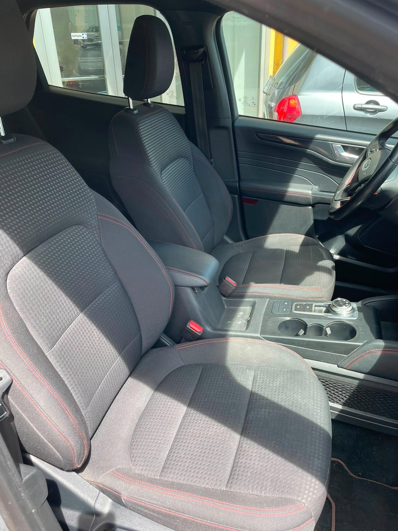 FORD KUGA ST-LINE 2.5 FHEV 190CV AUTOMATICO