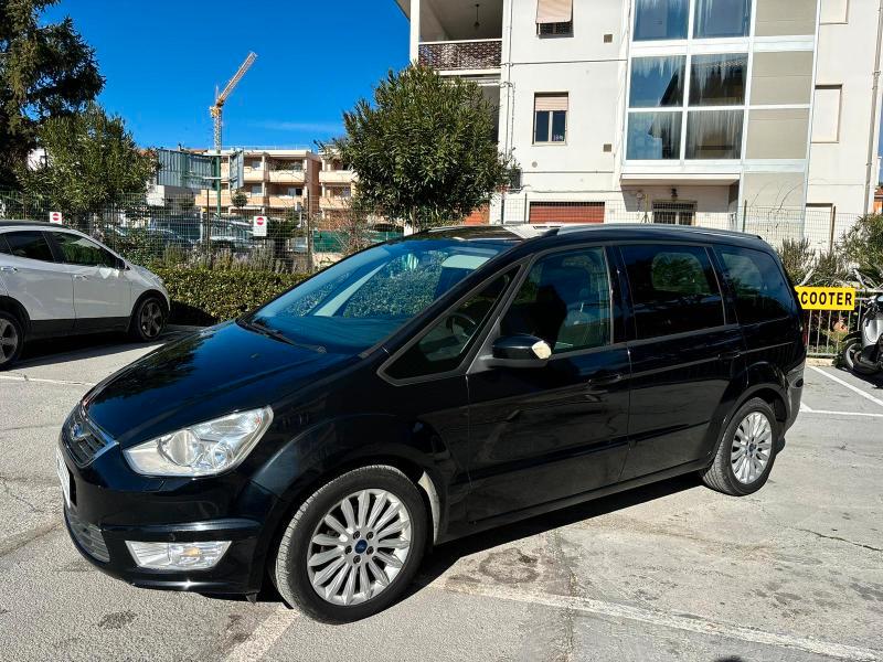 Ford Galaxy 2.0 tdci Titanium c/radio 163cv powershift