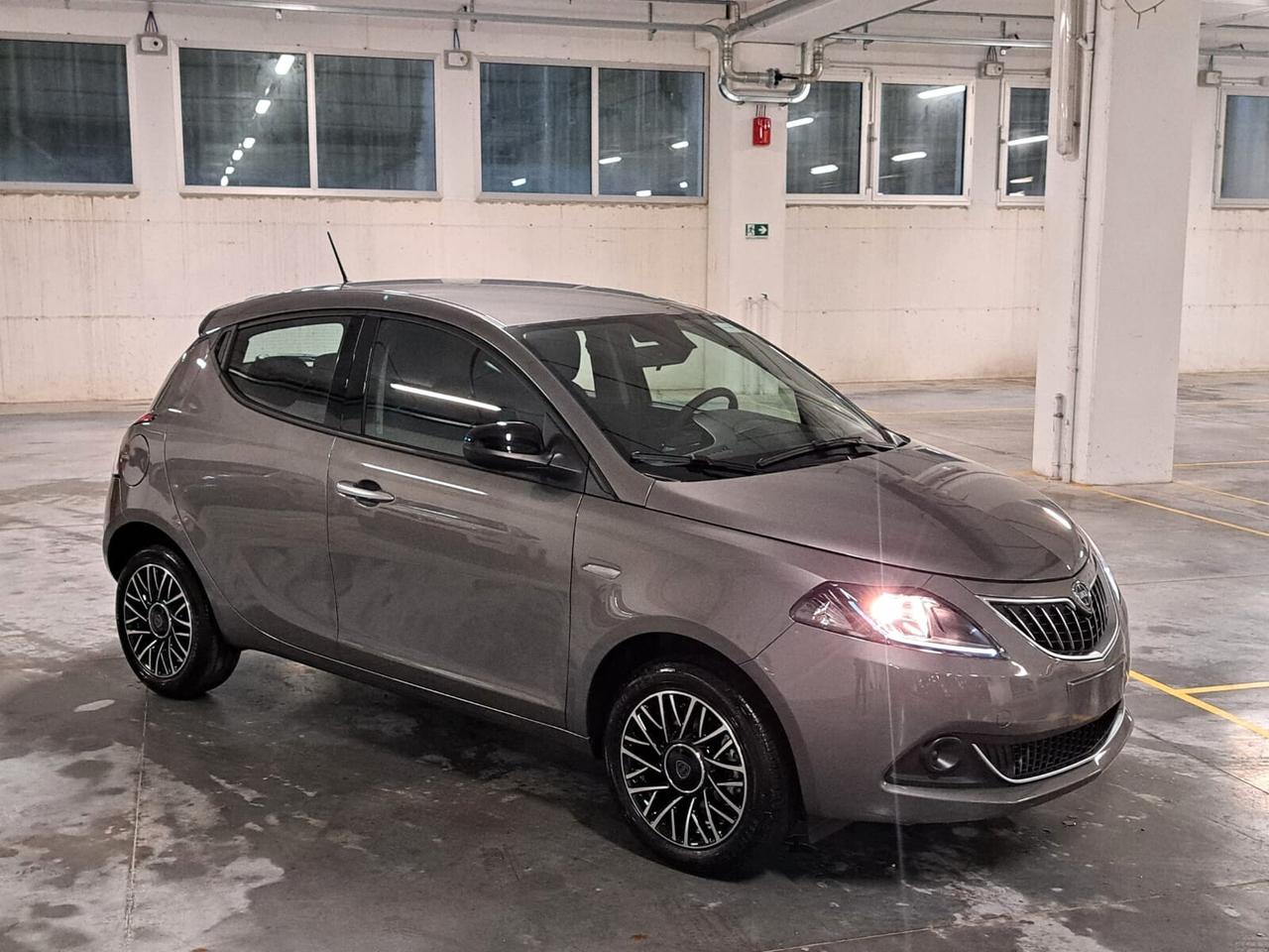 Lancia Ypsilon 1200 69CV Ecochic 5 Porte GPL MY'24 (GT506CC)