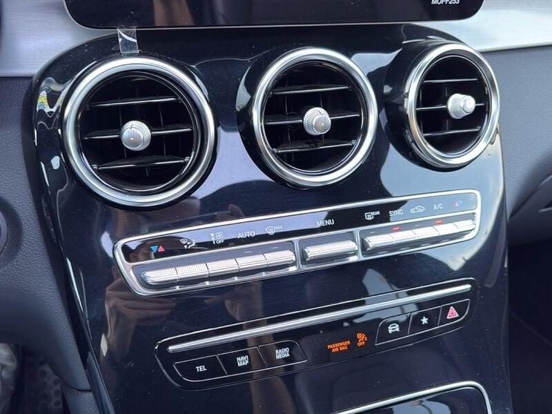 Mercedes-Benz GLC Coupé GLC Coupé 220 d 4MATIC Premium Plus NIGHT-PACK