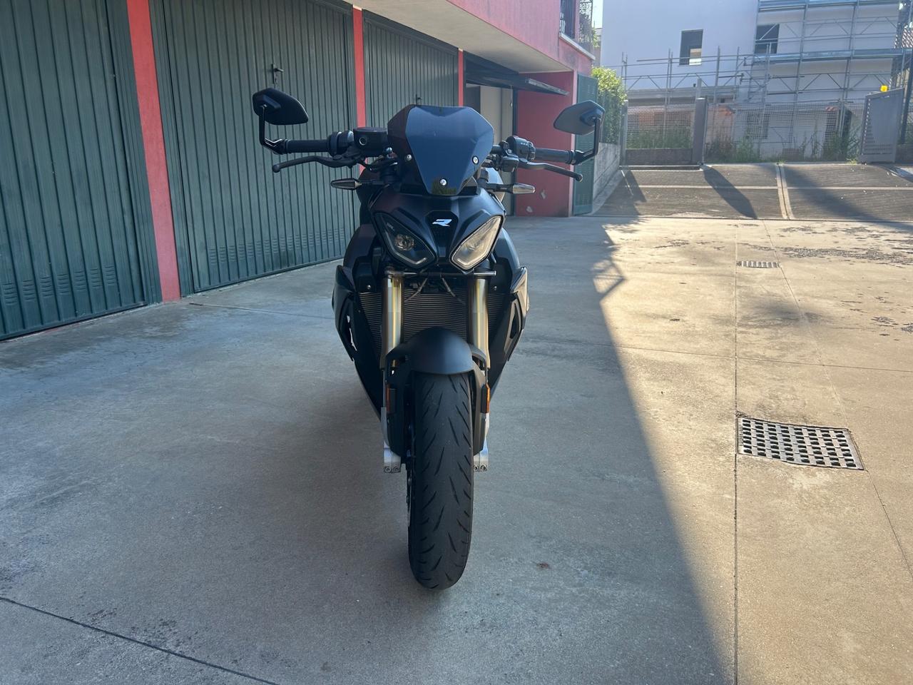 BMW S 1000 R Dynamic Pro – 2025 | 2.591 km