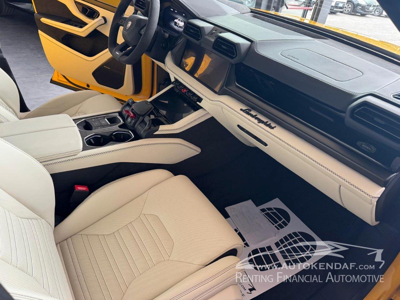 Lamborghini Urus 4.0 V8 phev SE auto