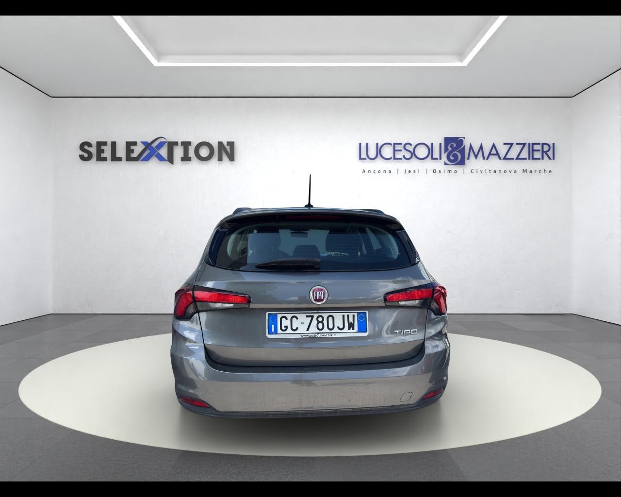 FIAT Tipo (2015-->) - Tipo 1.3 Mjt S&S SW Business