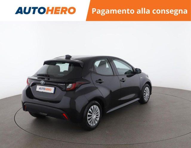 TOYOTA Yaris 1.5 Hybrid 5 porte Business
