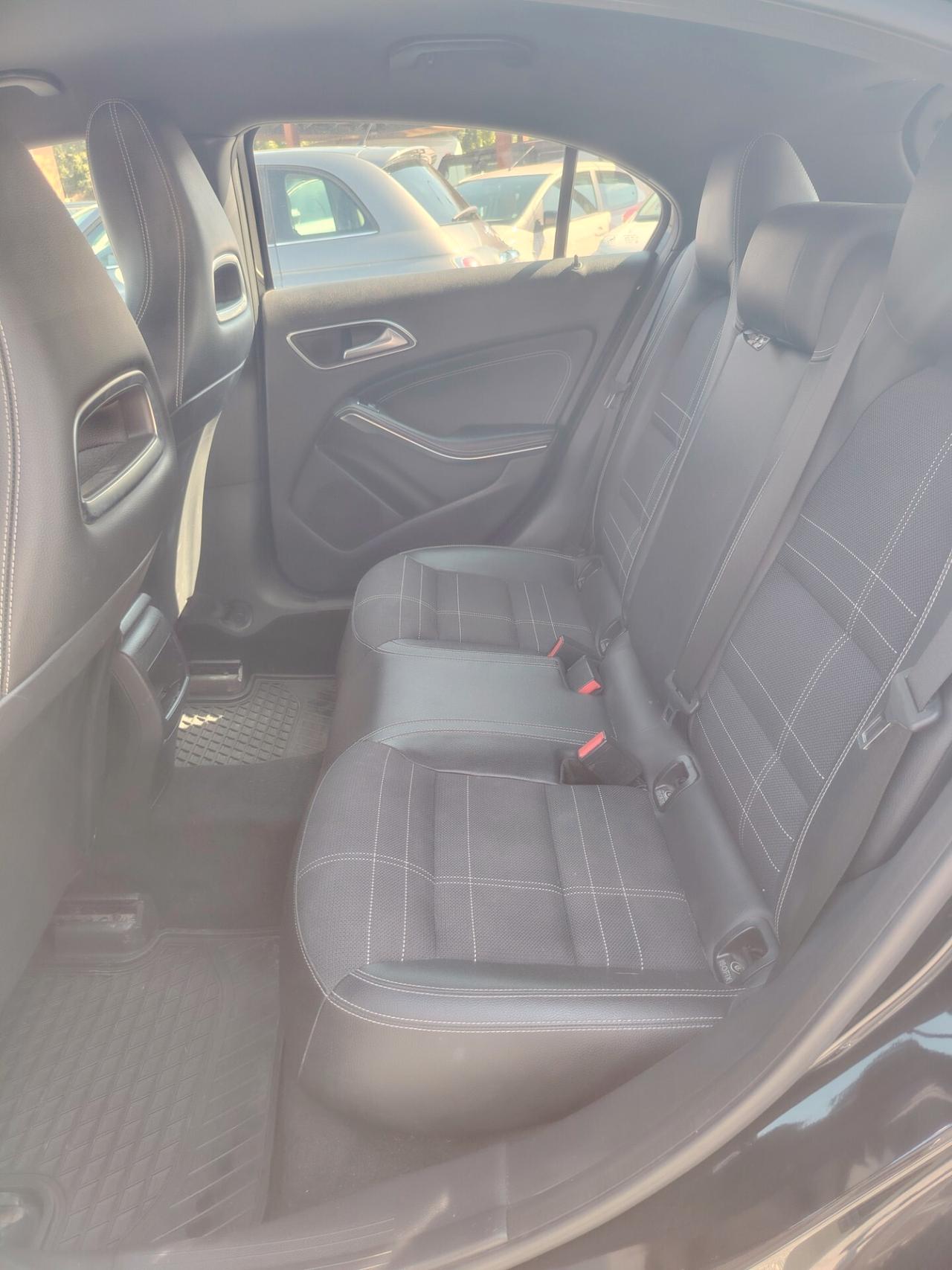 Mercedes-benz A 200 CDI BlueEFFICIENCY Premium