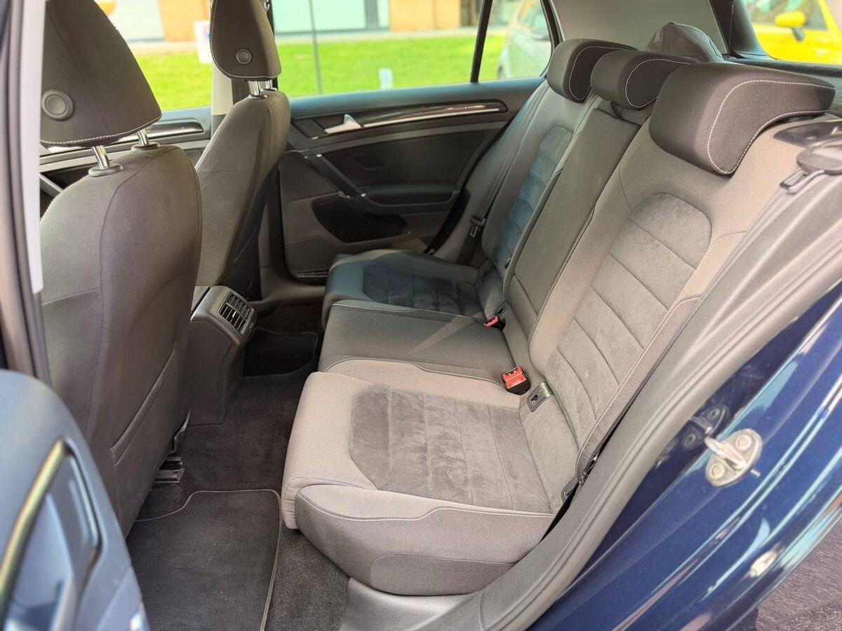 Volkswagen Golf 1.4 tgi Highline 5p