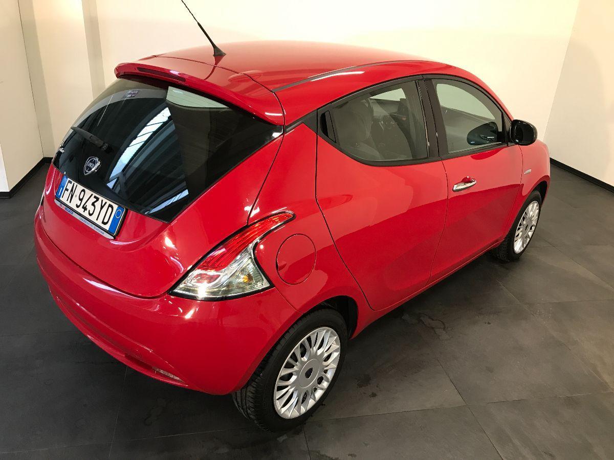 LANCIA Ypsilon 1.2 69 CV 5p. Silver