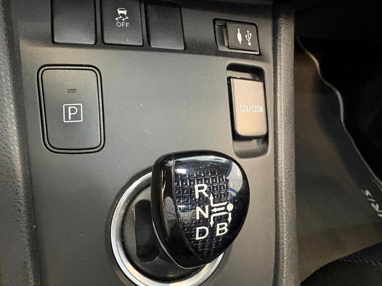 Toyota Auris Touring Sports BLACK EDITION 1.8 Hybrid 58000 km
