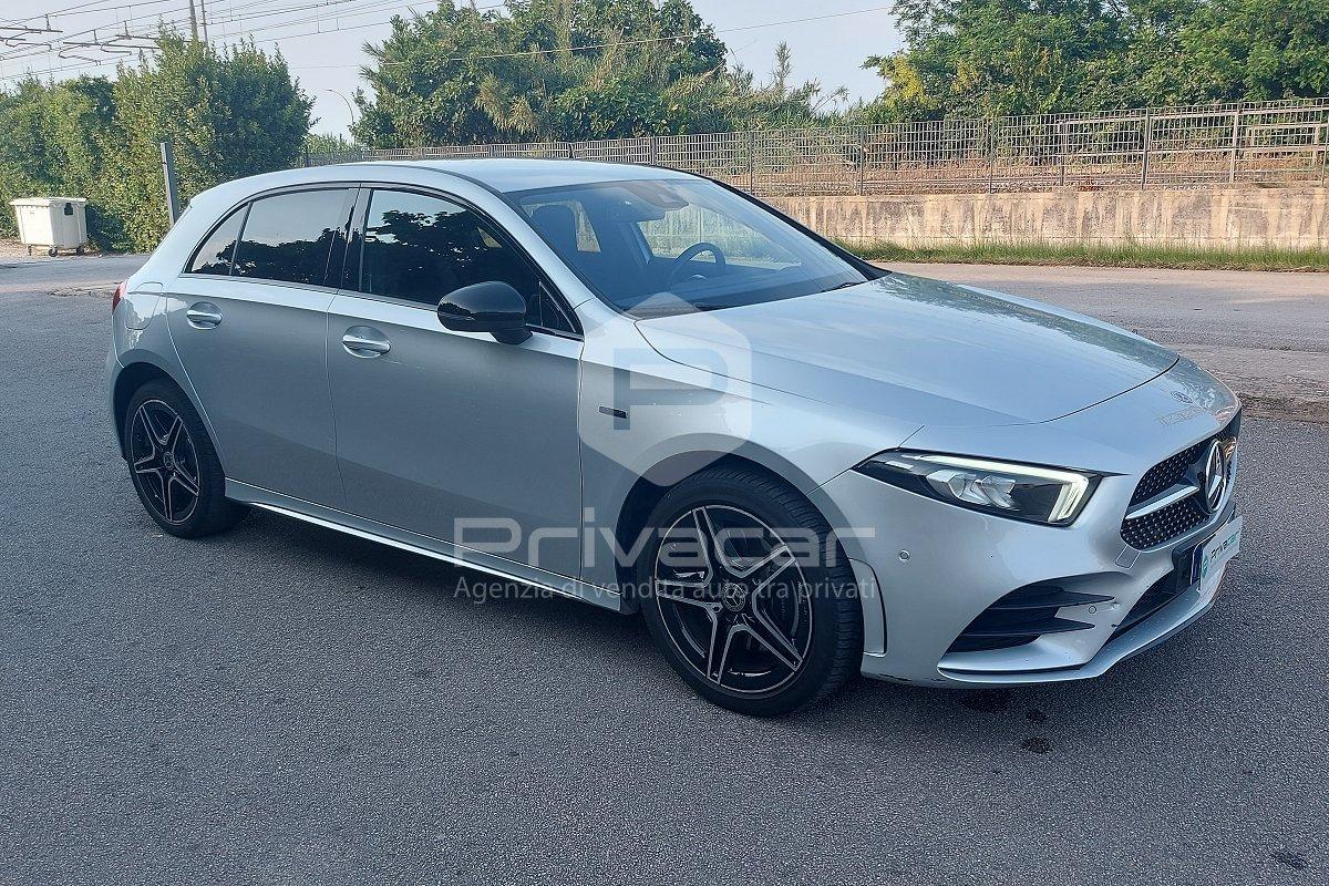 MERCEDES A 250 e Automatic EQ-Power Premium