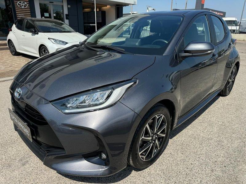 Toyota Yaris Hybrid Trend MY22
