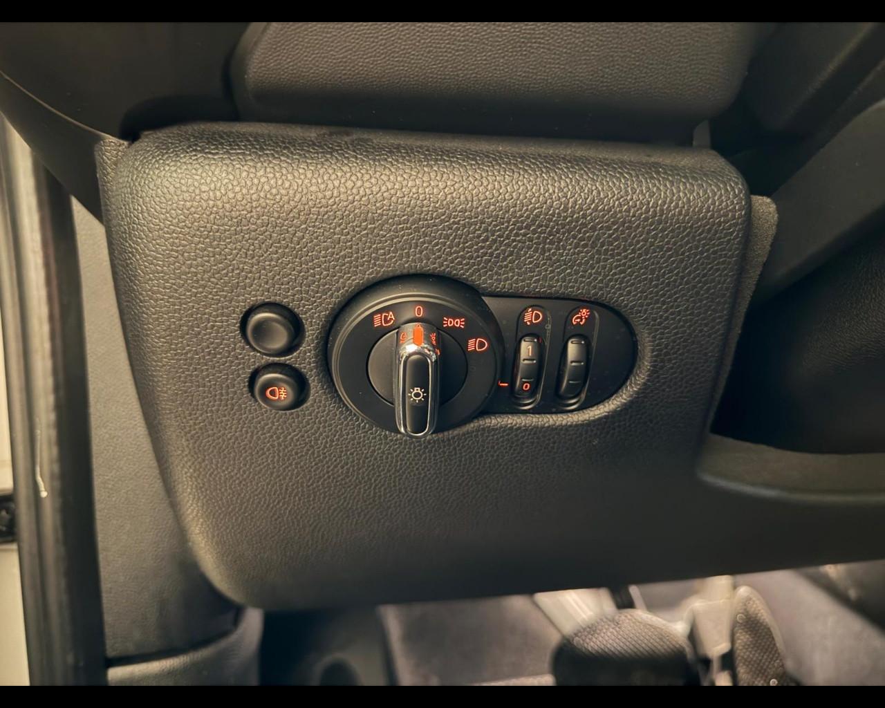 MINI Mini 5 porte (F55) - Mini 2.0 Cooper S Yours 5 porte