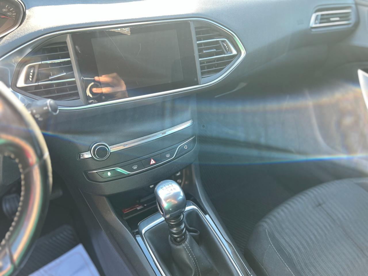 Peugeot 308 1.6 e-HDi 115 CV Stop&Start Business