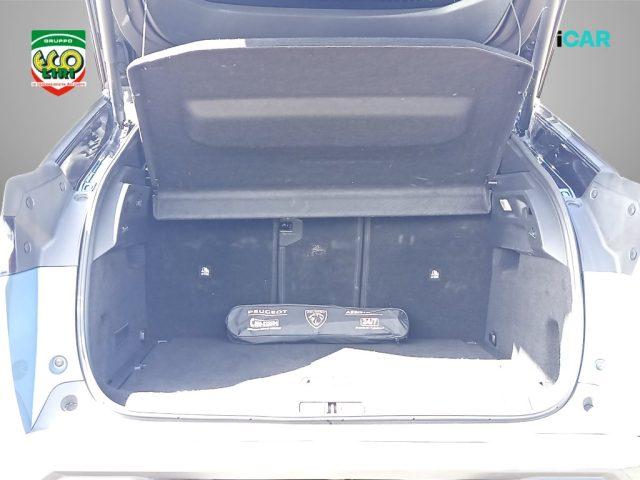 PEUGEOT 3008 Hybrid 136 e-DCS6 GT