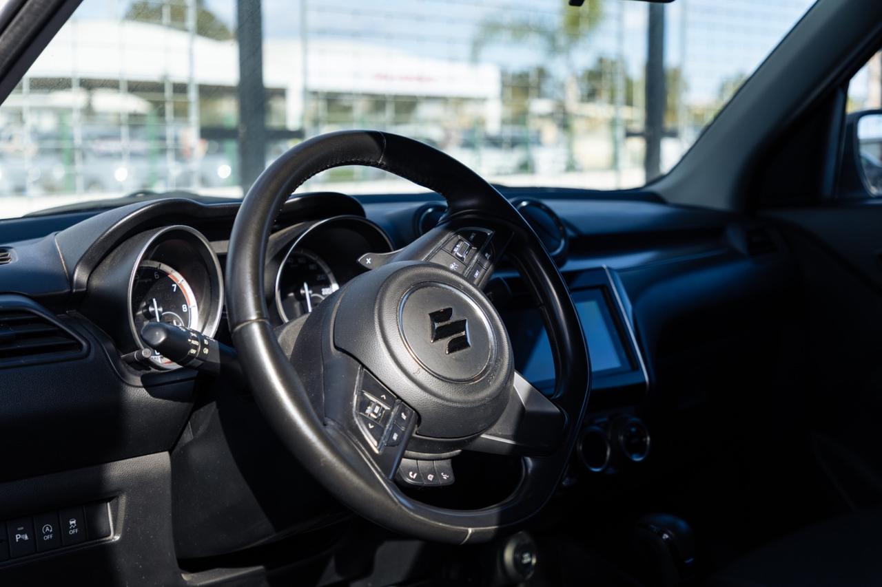 SUZUKI SWIFT 1.2 HYBRID TOP AUTOMATICA – OK NEOPATENTATI