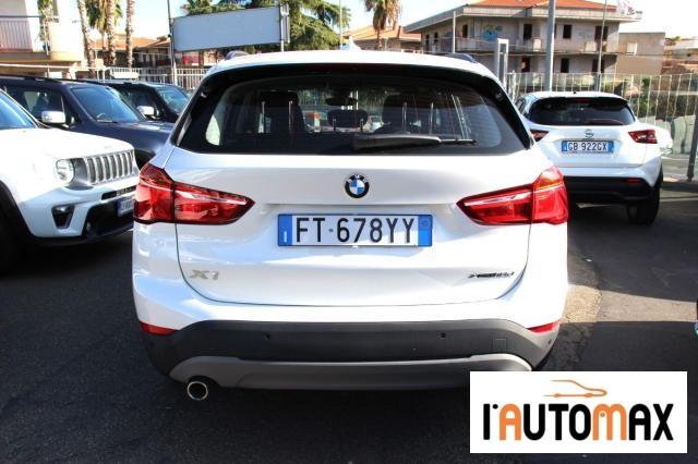 BMW - X1 xdrive18d Business auto