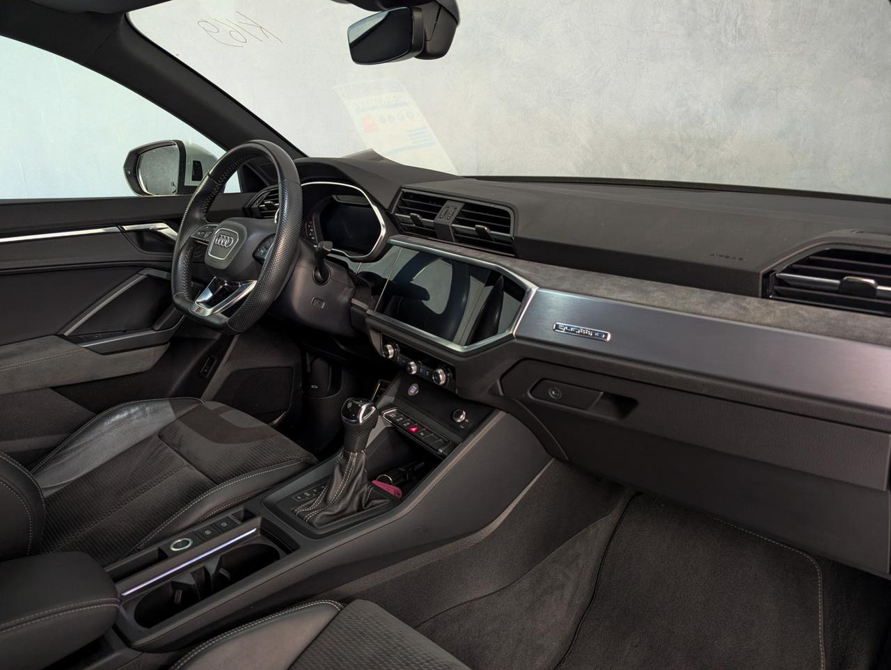 Audi Q3 45 TFSI quattro S-tronic S line
