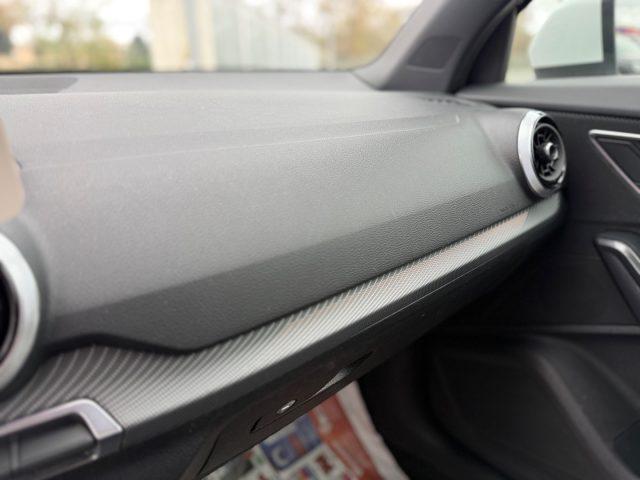 AUDI Q2 S line intern/esterno GARANZIA