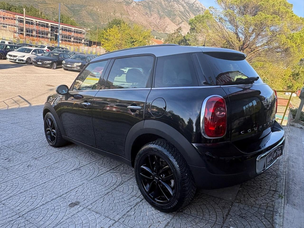 Mini Cauntryman cambio automatico garantita 12 mesi
