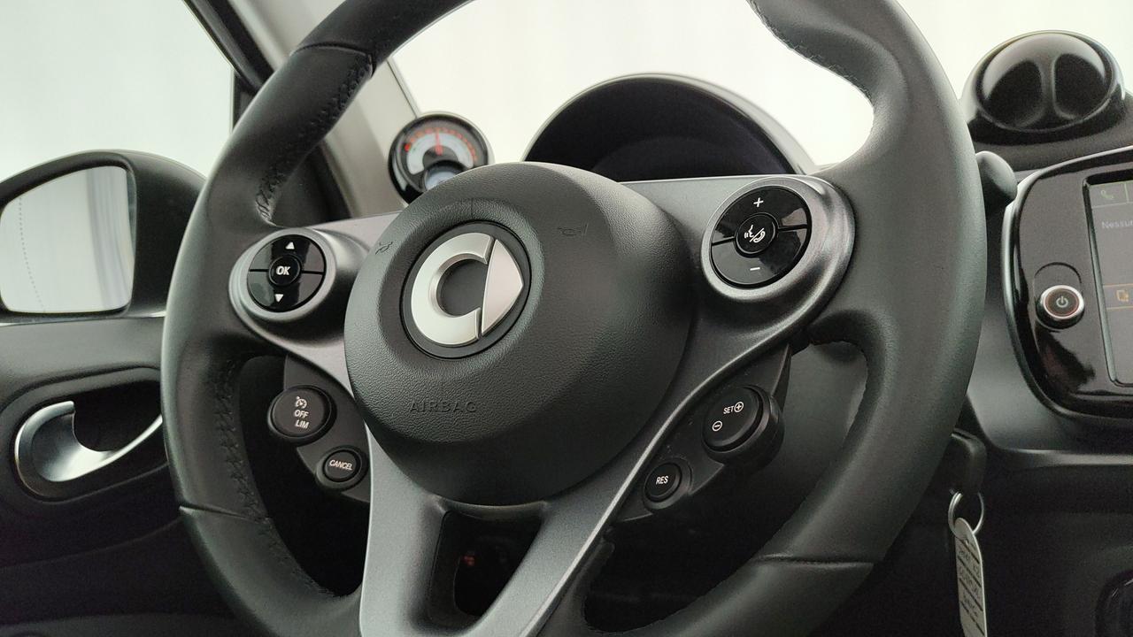 SMART Fortwo Cabrio eq Passion 4,6kW