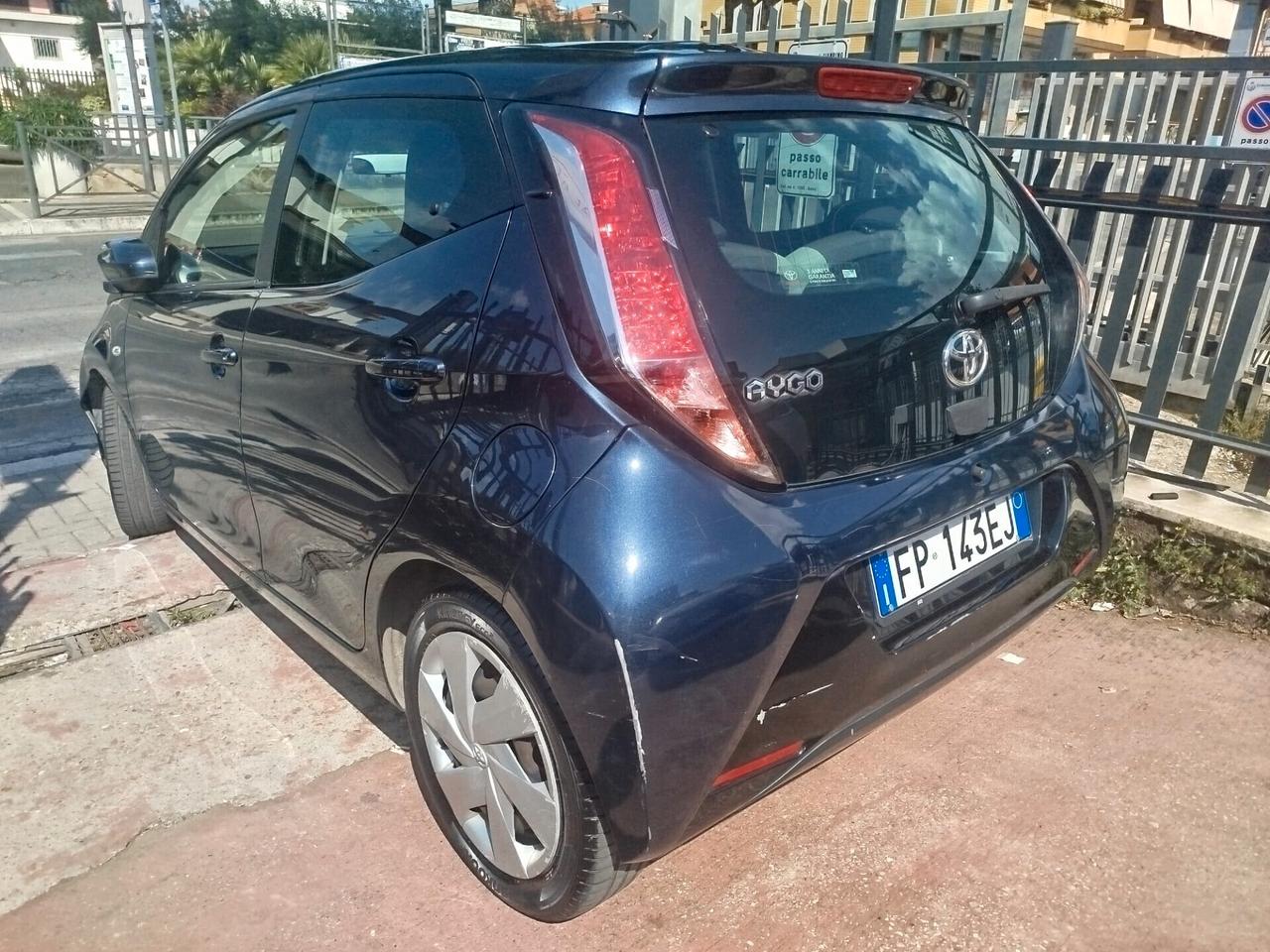TOYOTA AYGO AUTOMATICA* PREZZO VERO* UNIPRO- KM CERTI