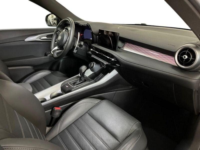 Alfa Romeo Tonale 1.5 hybrid Veloce 160cv tct7