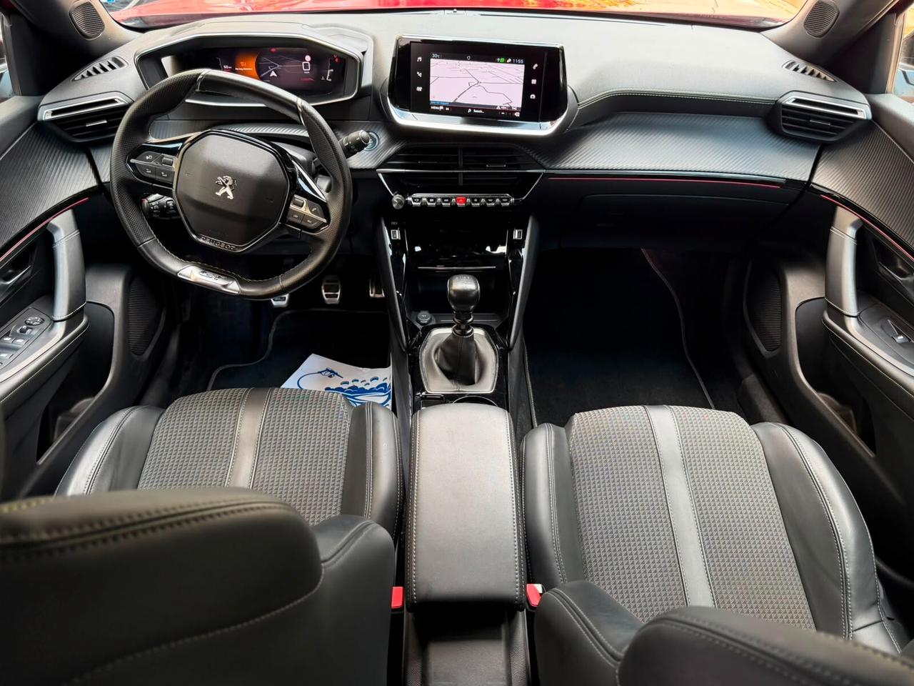 Peugeot 2008 PureTech 130 S&S GT