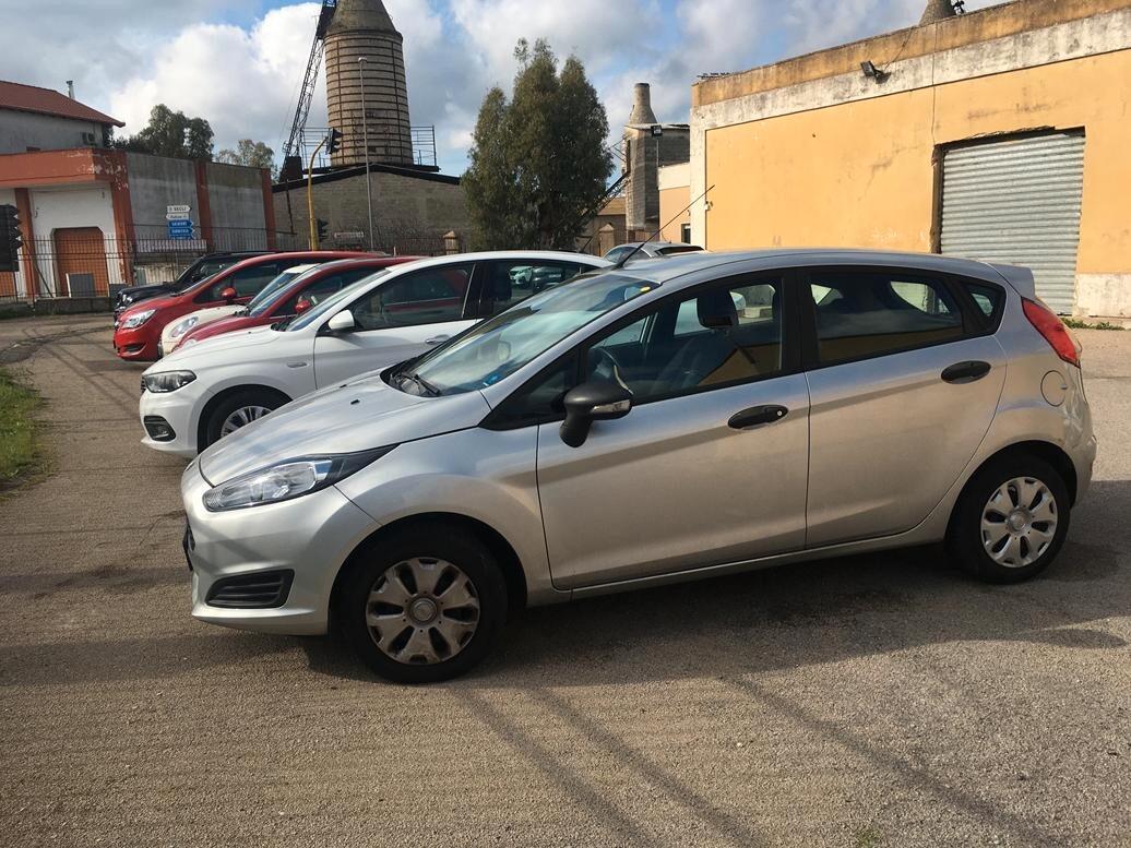 Ford Fiesta 1.2 60CV 5 porte Business